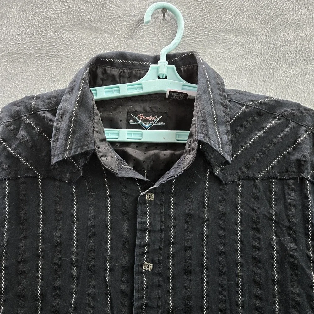 VINTAGE Fender‎ By Rock & Roll Religion Men Button Up Shirt L Cross Grunge Y2K